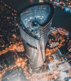 上海中心大厦锦江J酒店